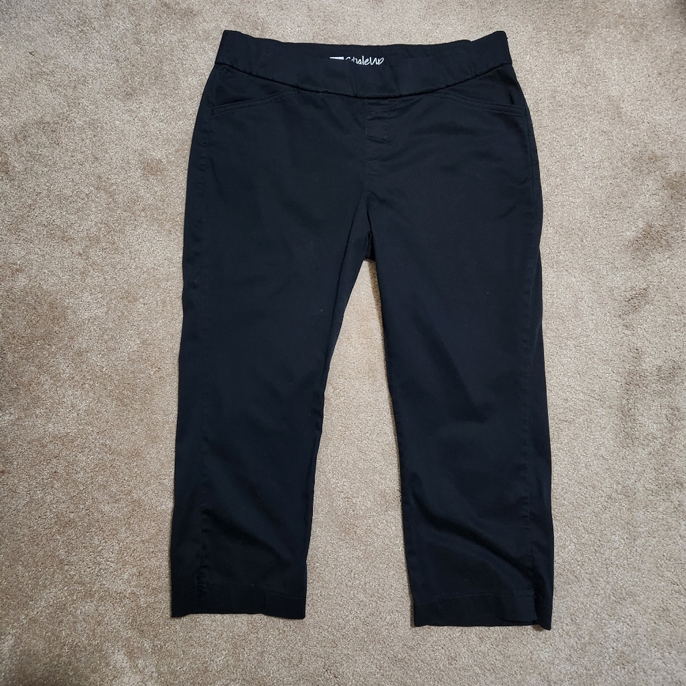 Lee StyleUp Black Pull On Capri Size 8